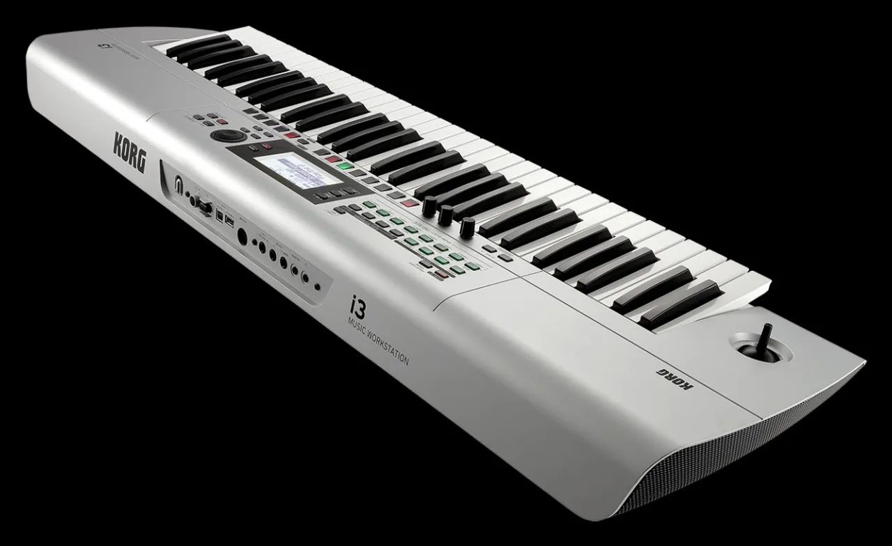 Teclado korg i3