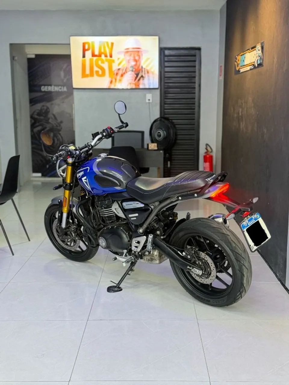TRIUMPH SPEED 400 ? 2025 - Foto 3