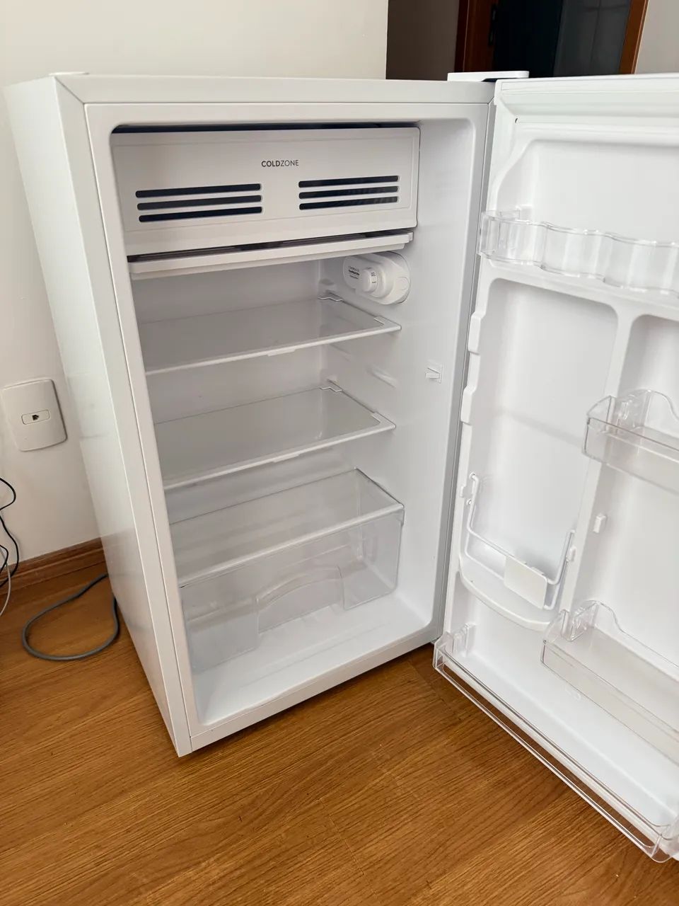 Frigobar Electrolux 90L - Foto 5