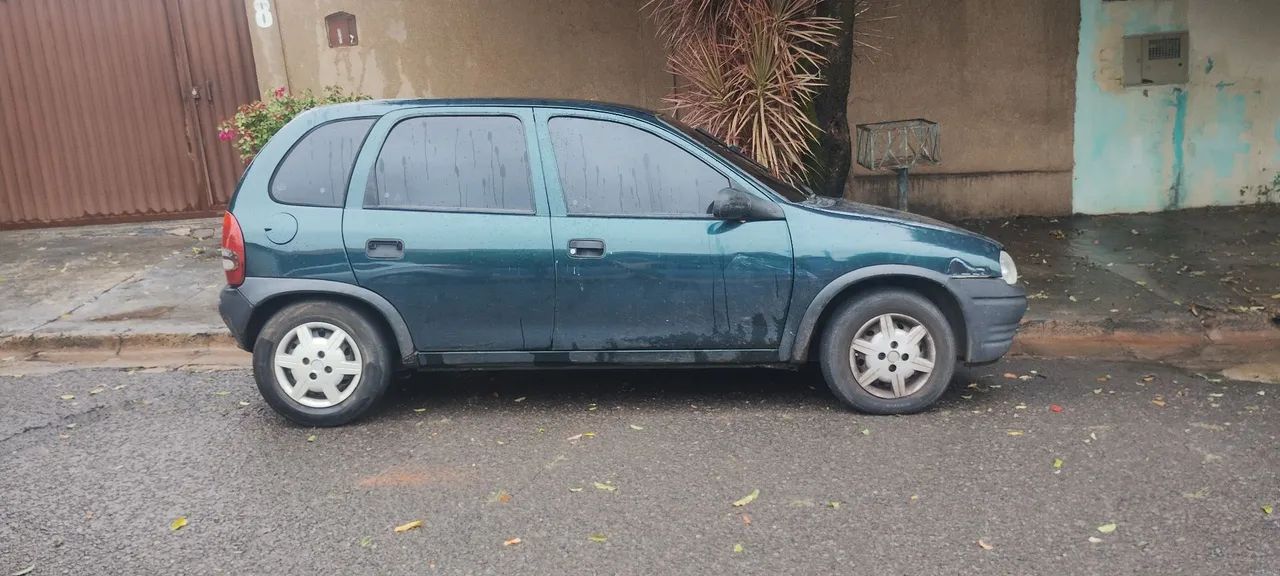 Chevrolet Corsa Super 1.0 MPFI / 2P E 4P 1997