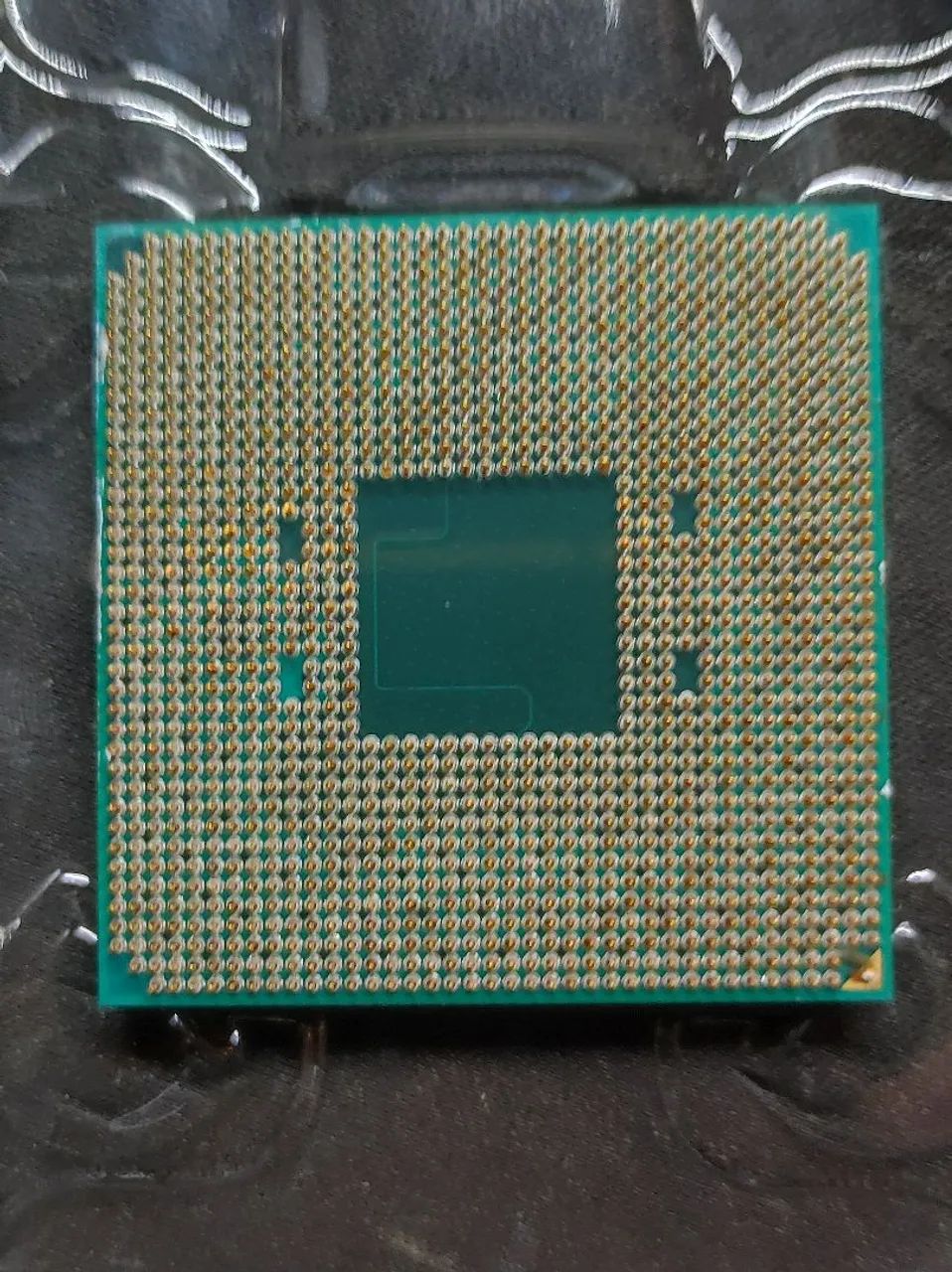 AMD Ryzen 5 2400g 3.9Ghz (Turbo) - Foto 3