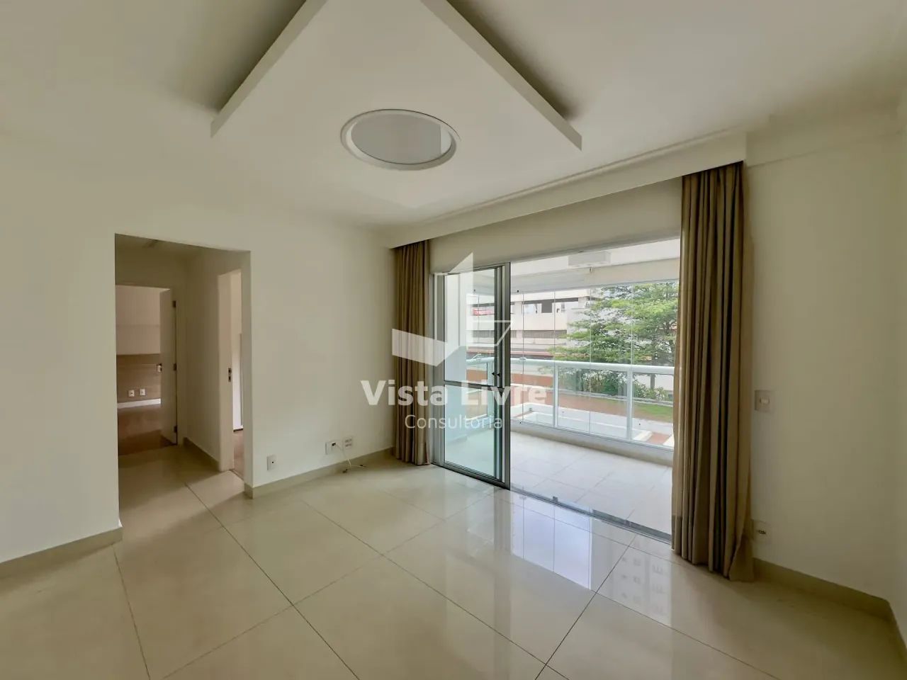 Apartamento à venda com churrasqueira na varanda