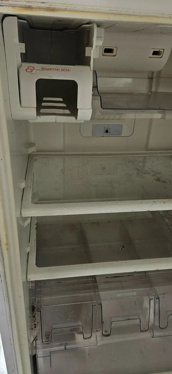 VENDO GELADEIRA BRASTEMP USADA - Foto 4
