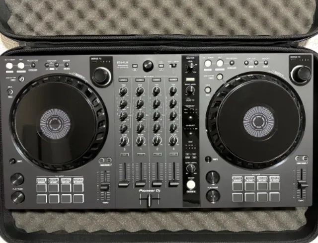 DDJ FLX6 - EM EXCELENTE ESTADO COM CASE