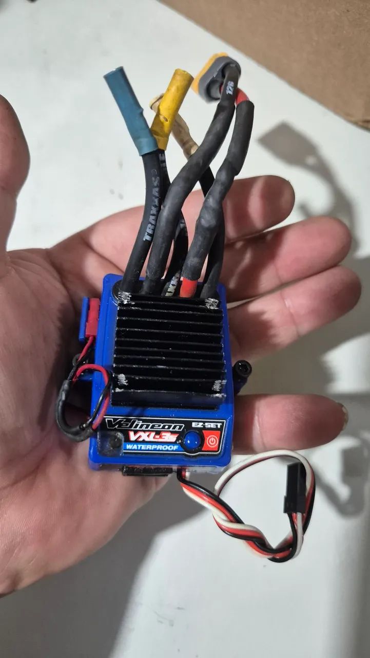 Rc Automodelo Esc Vxl 2 3s Slash 4x4 stamped  - Foto 2