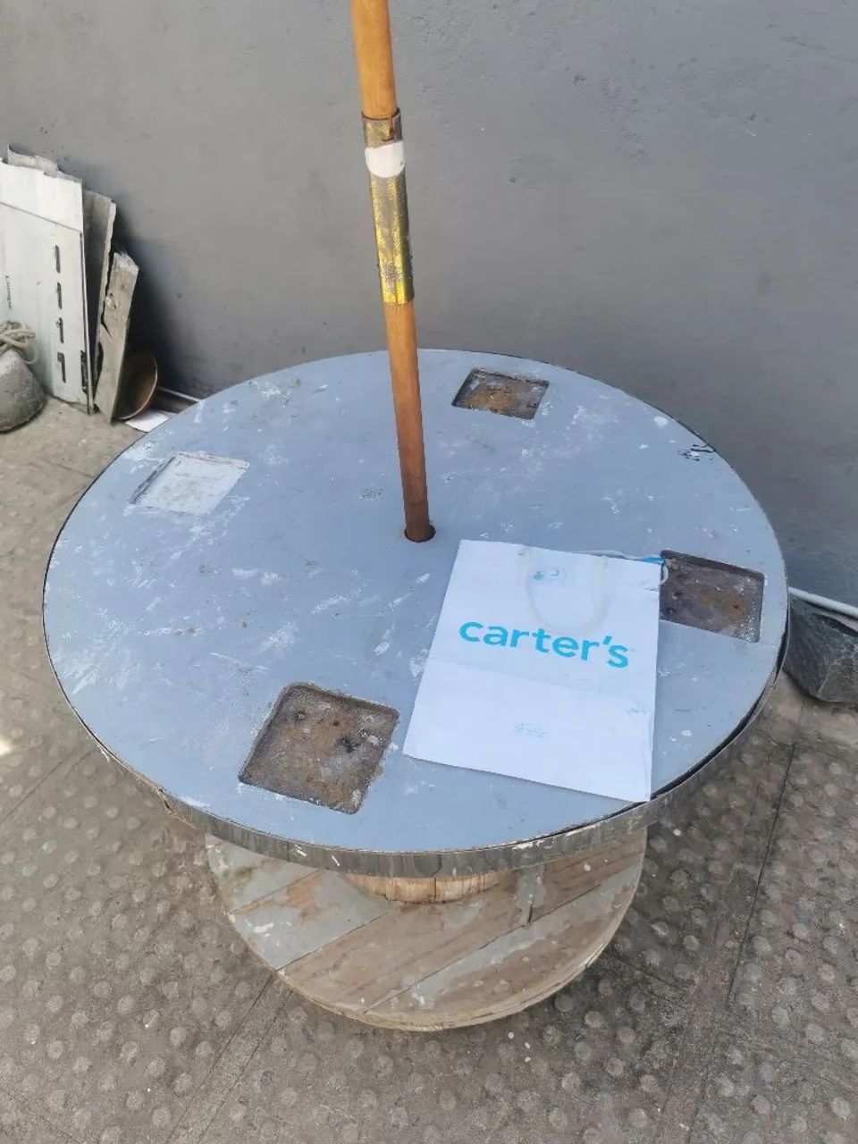 Conjunto para área de lazer Guarda Sol e Mesa  - Foto 4