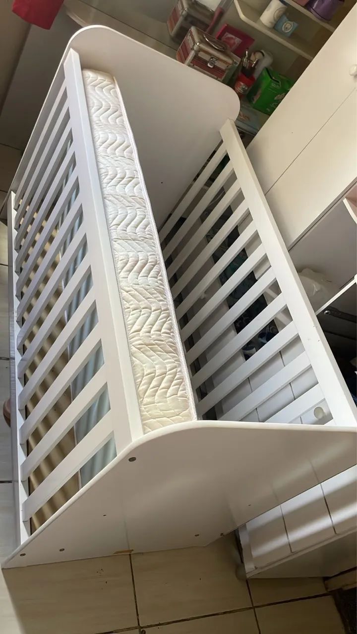 Berço com colchão antiaderente  - Foto 2