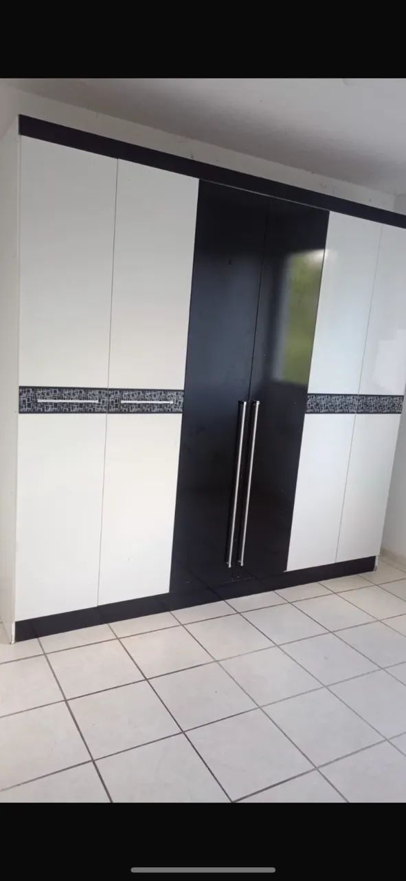 Guarda roupa casal 