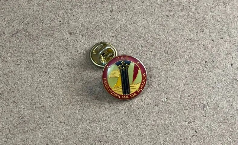 Pin, Botton, Broche FAB - Esquadrilha da Fumaça - Foto 3