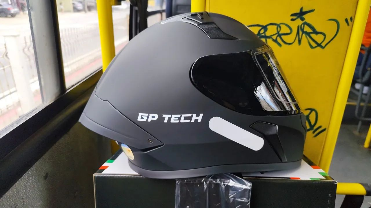 Capacete preto - Foto 3