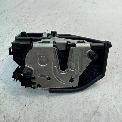 Fechadura Porta Traseira Direita Bmw X5 2007 A 2010 - Foto 2