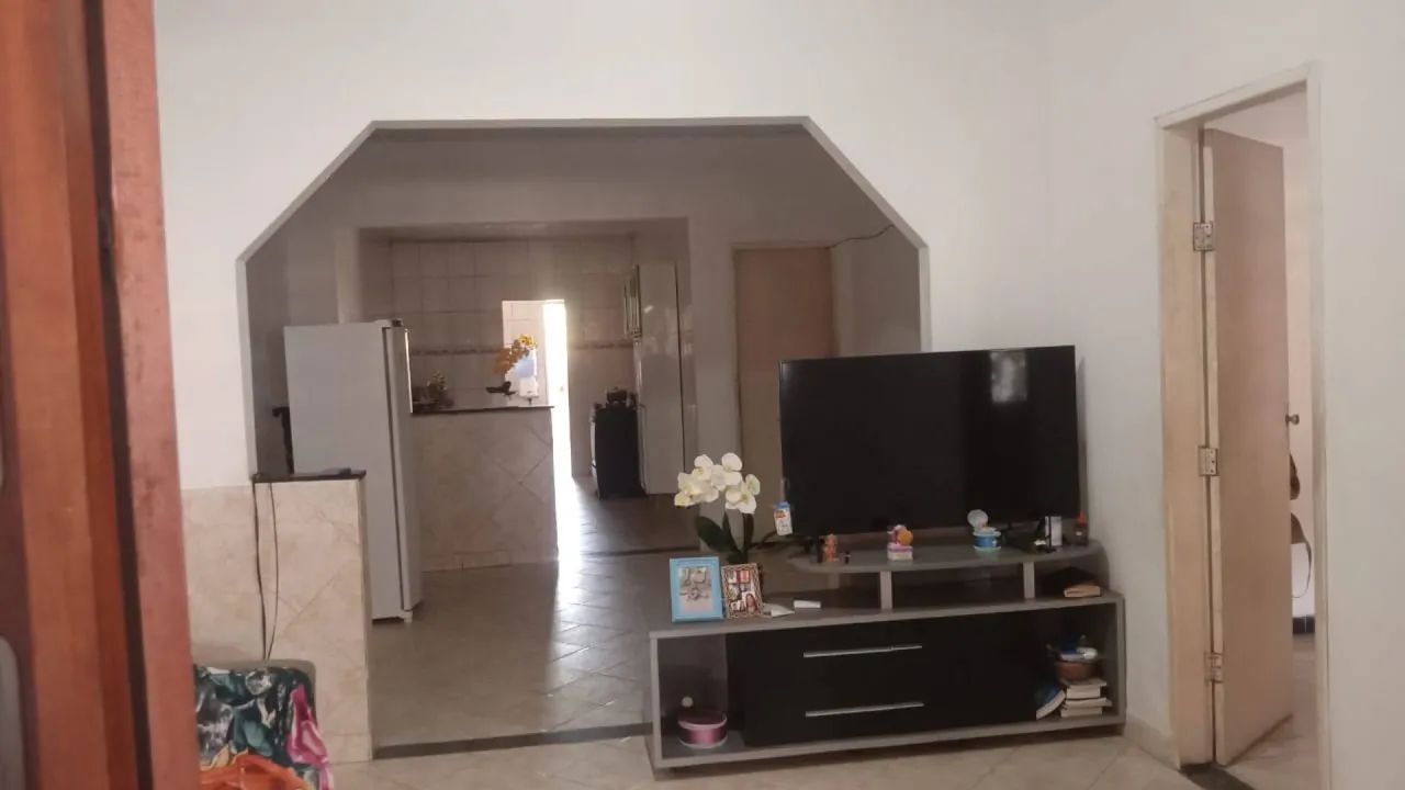 CASA EM RUA PÚBLICA - SANTOS DUMONT - Foto 3