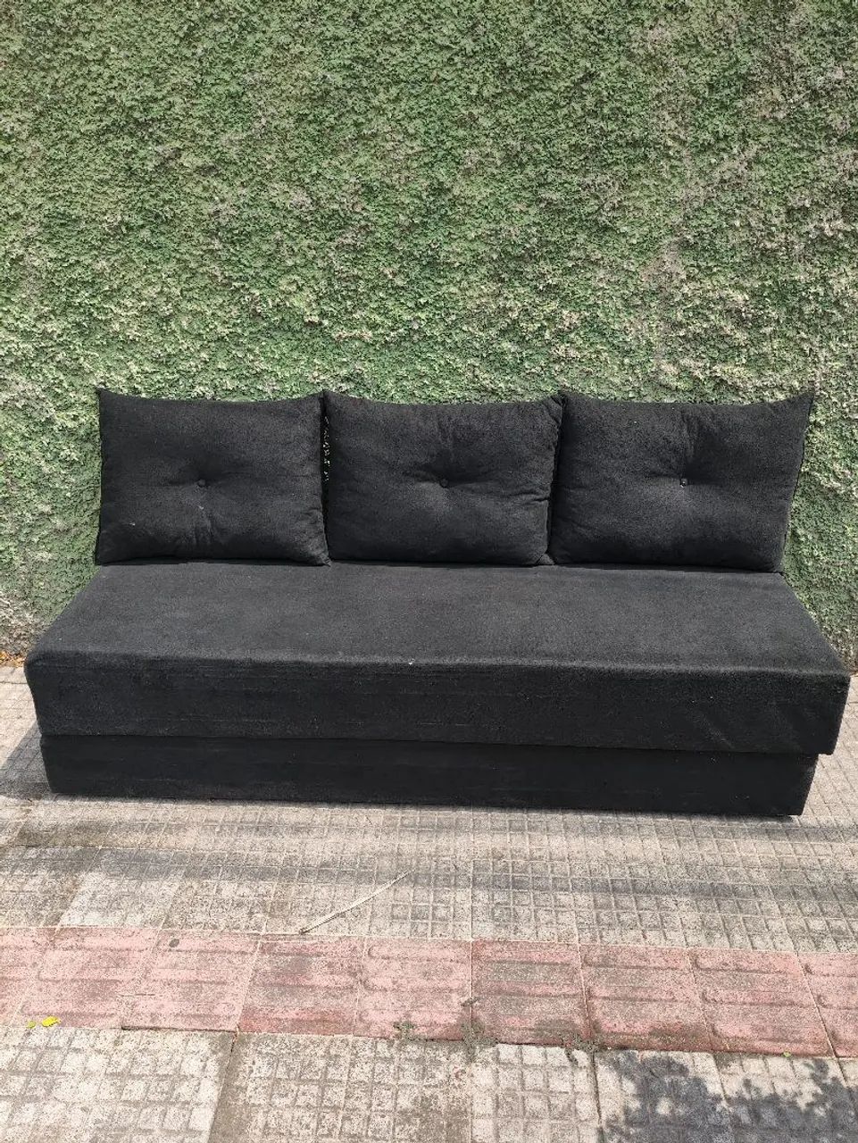 SOFÁ CAMA PRETO 