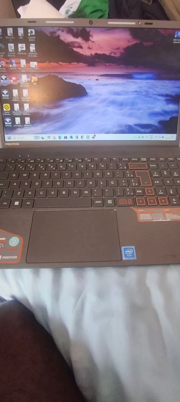 Notebook positivo 