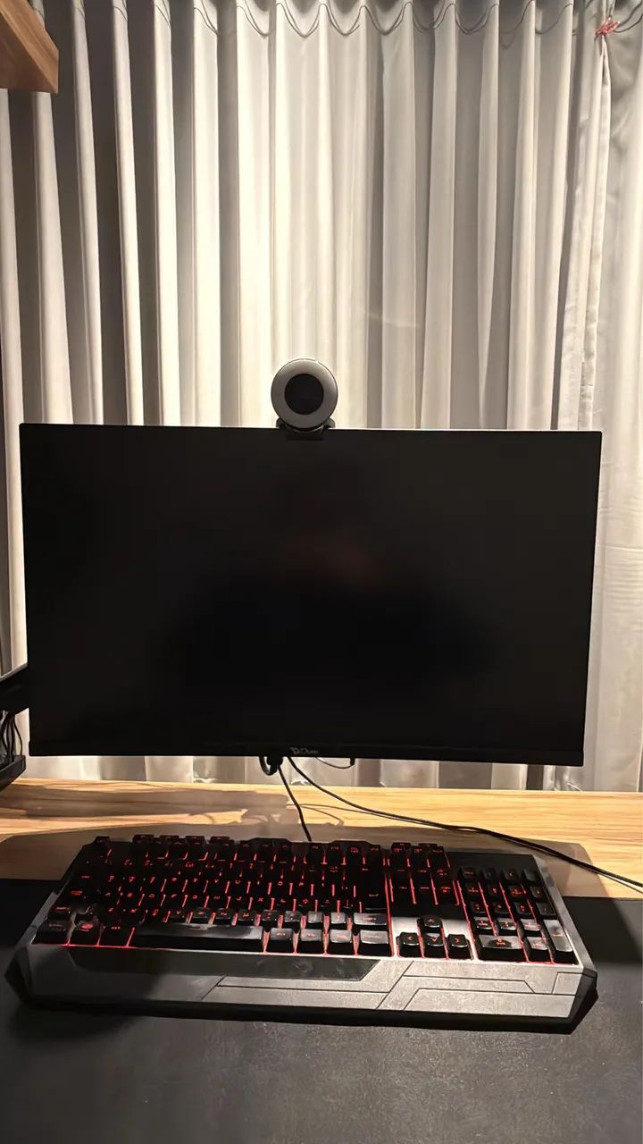 Monitor Duex 27 Pol. 240hz Curvo com defeito!