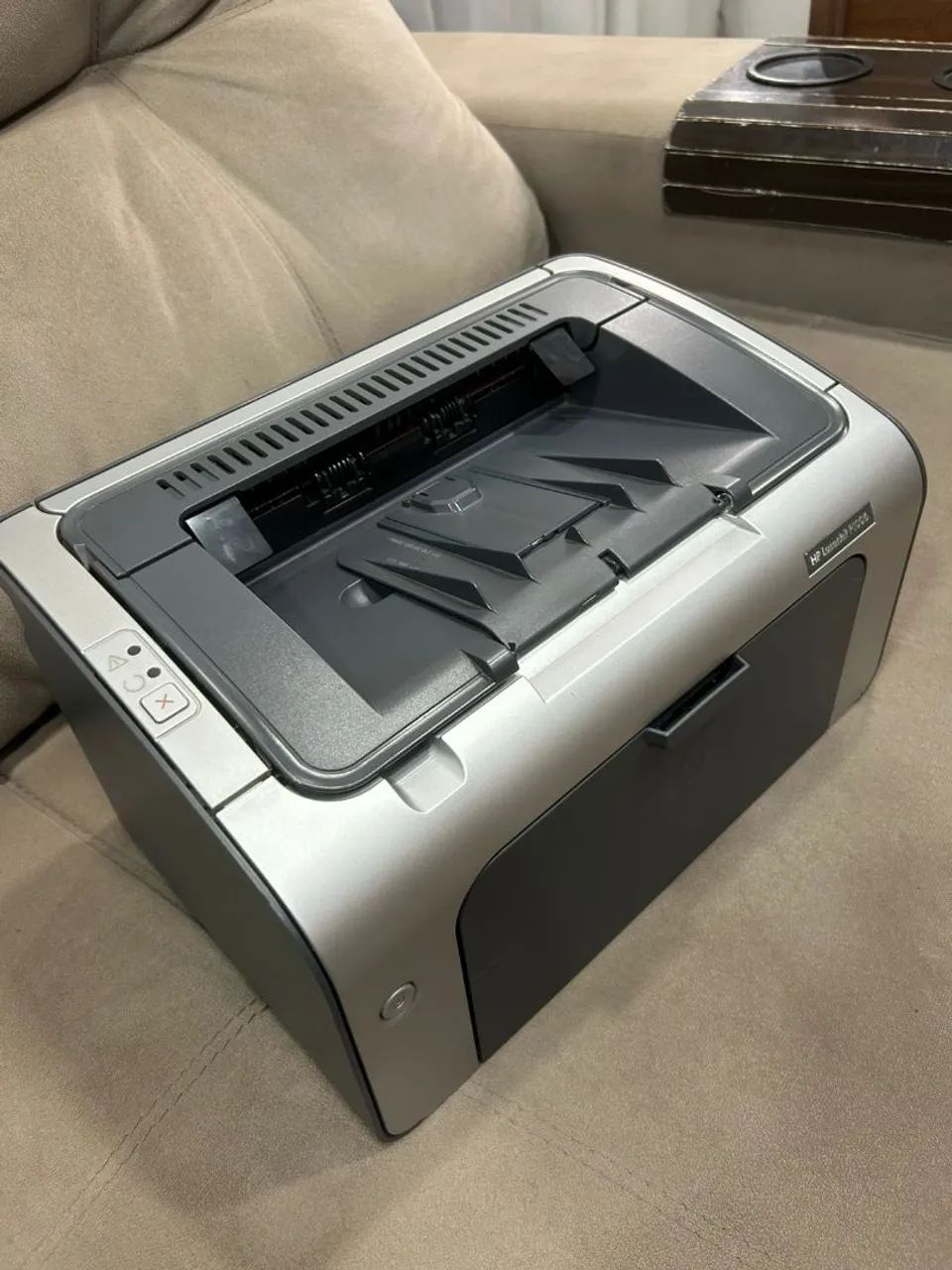 Impressora HP LaserJet p1006 - Foto 3