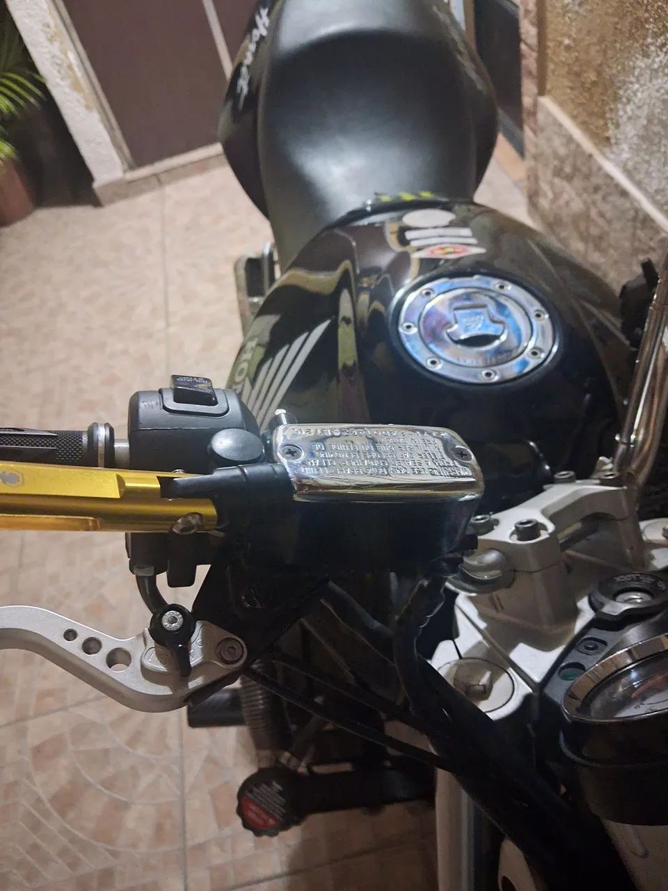 Hornet * 2005  - Foto 11