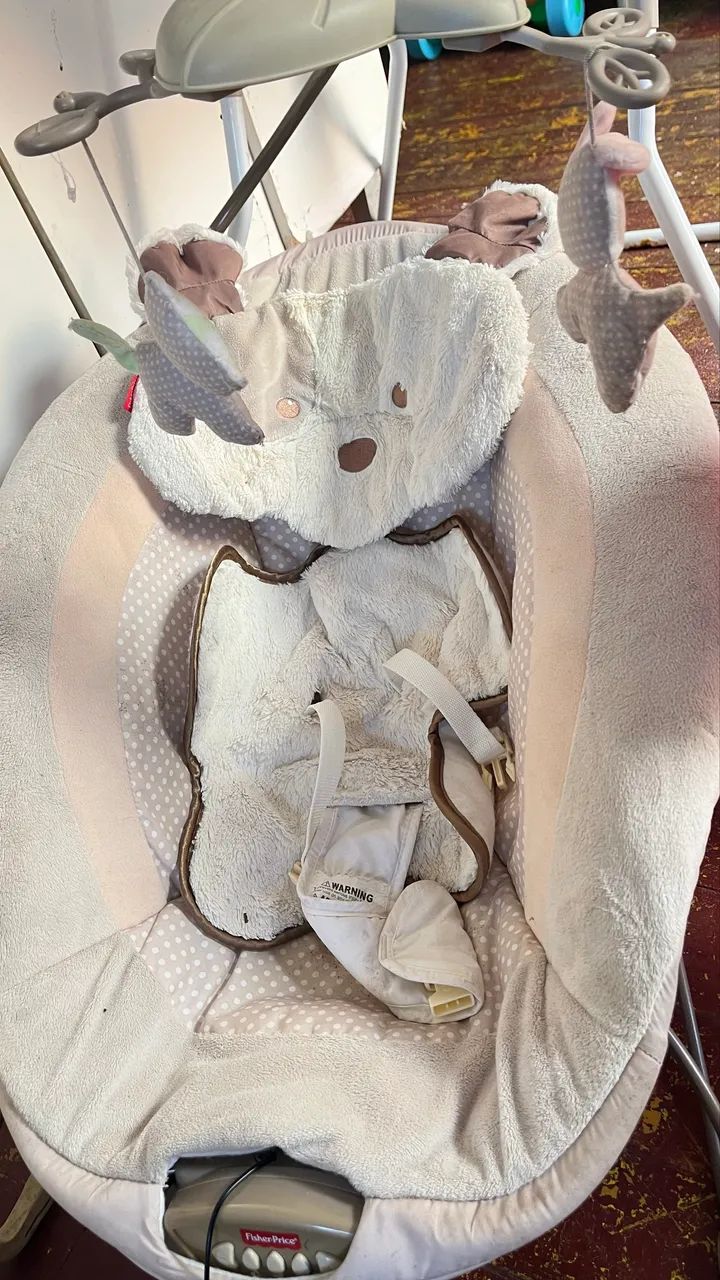 Vendo cadeirinha de descanso que vibra e bebe conforto 
