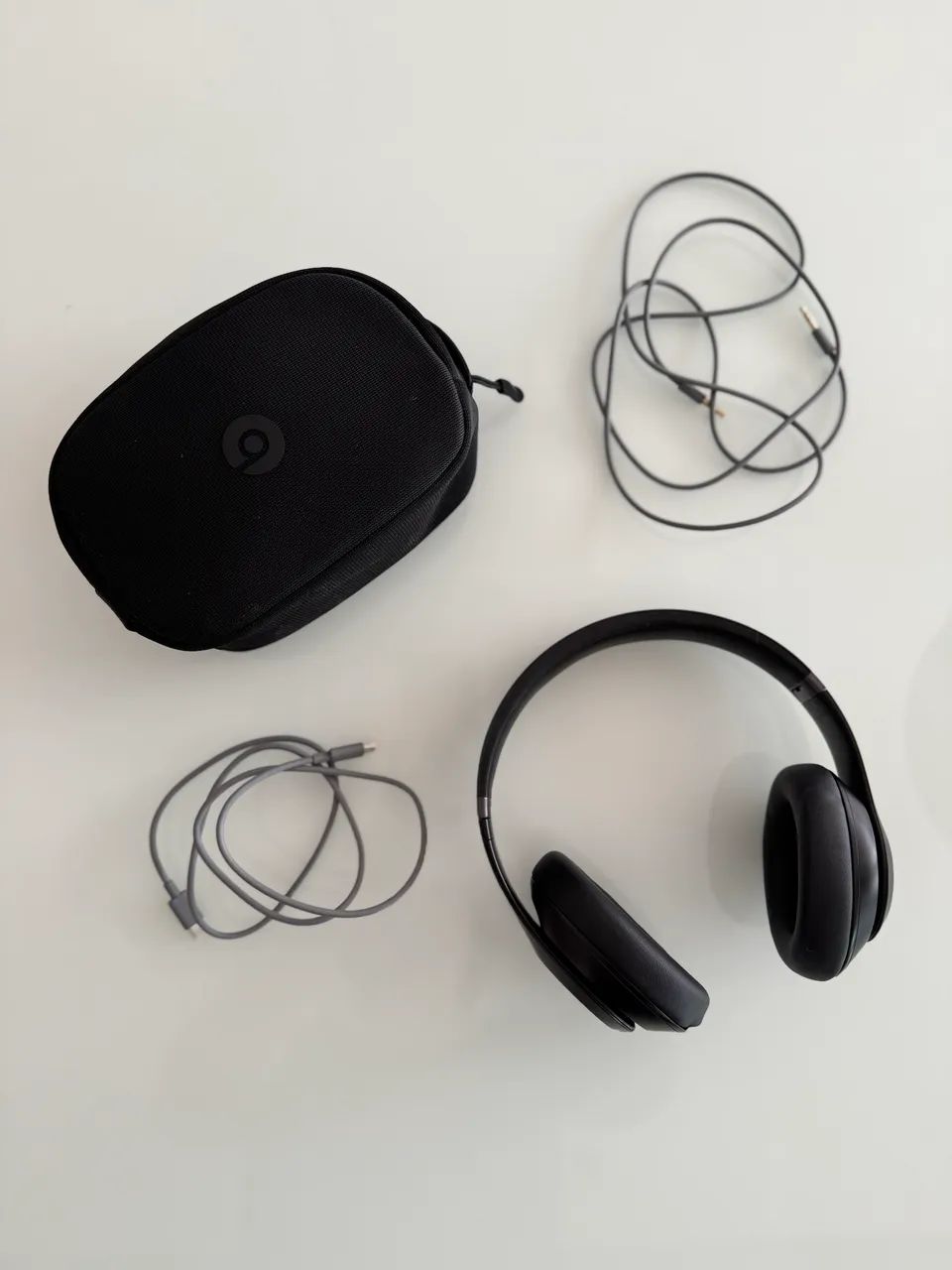 Apple Beats Studio Pro
