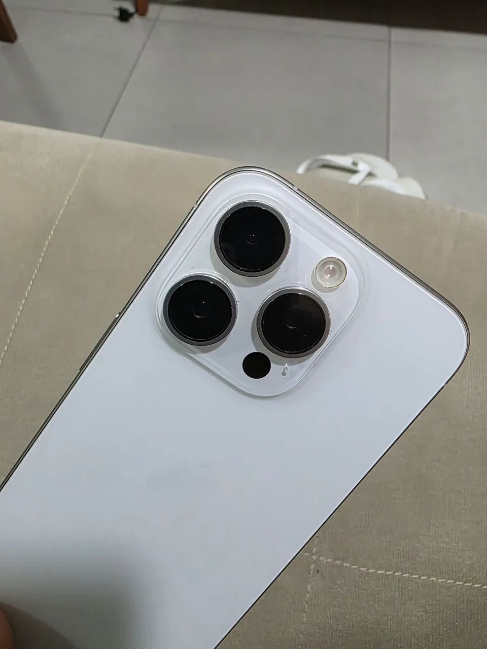 Iphone 15 pro 256GB - Foto 2