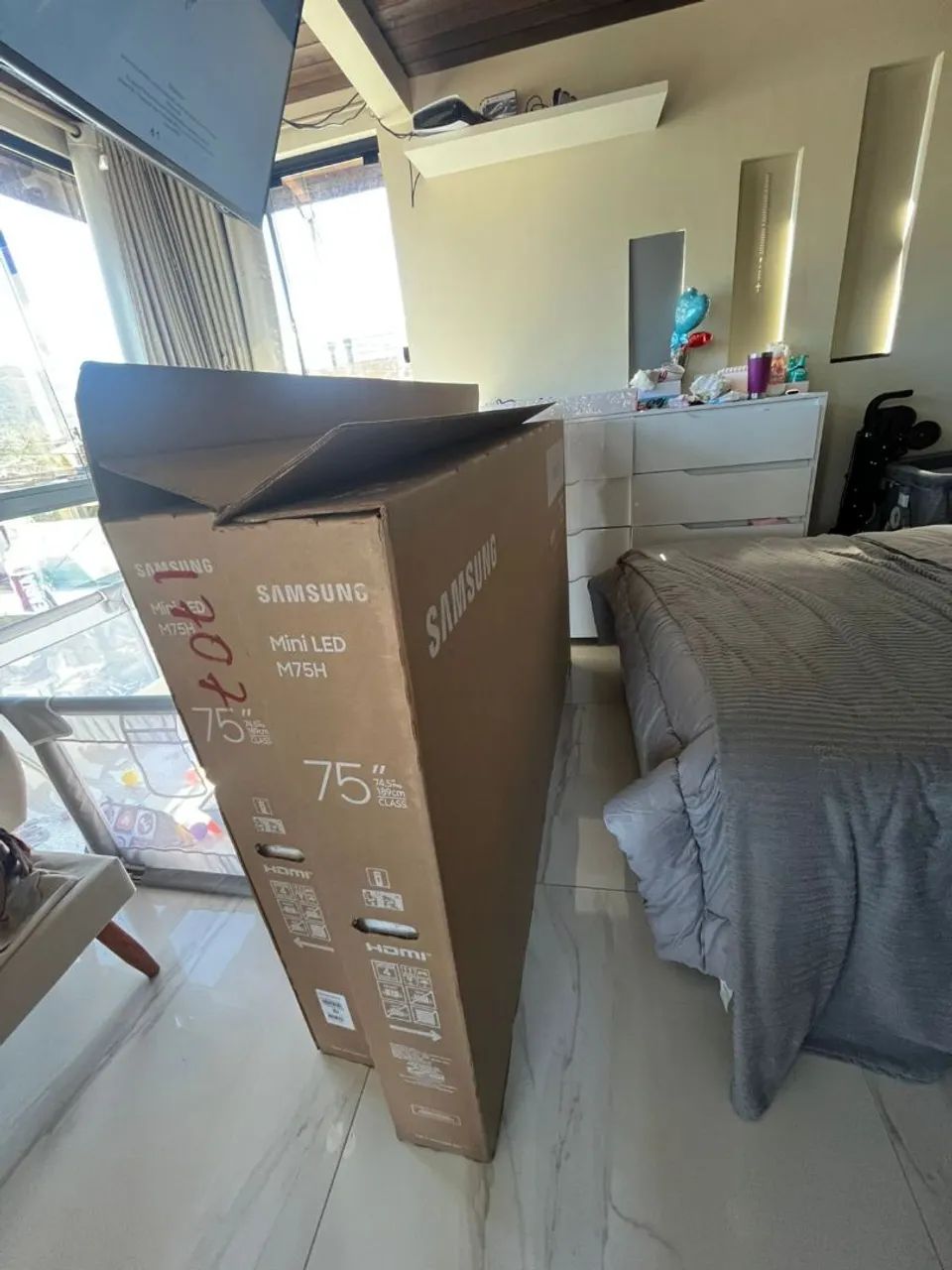 Tv 75 pol Samsung mini led.