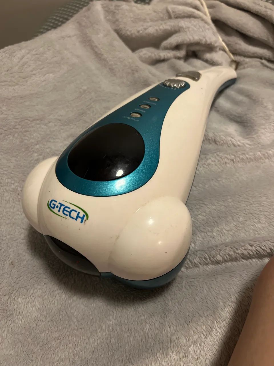 Massageador GTech com aquecimento 190