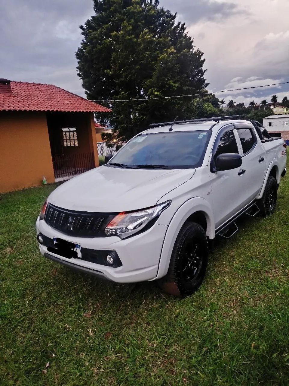 Mitsubishi L200 2024