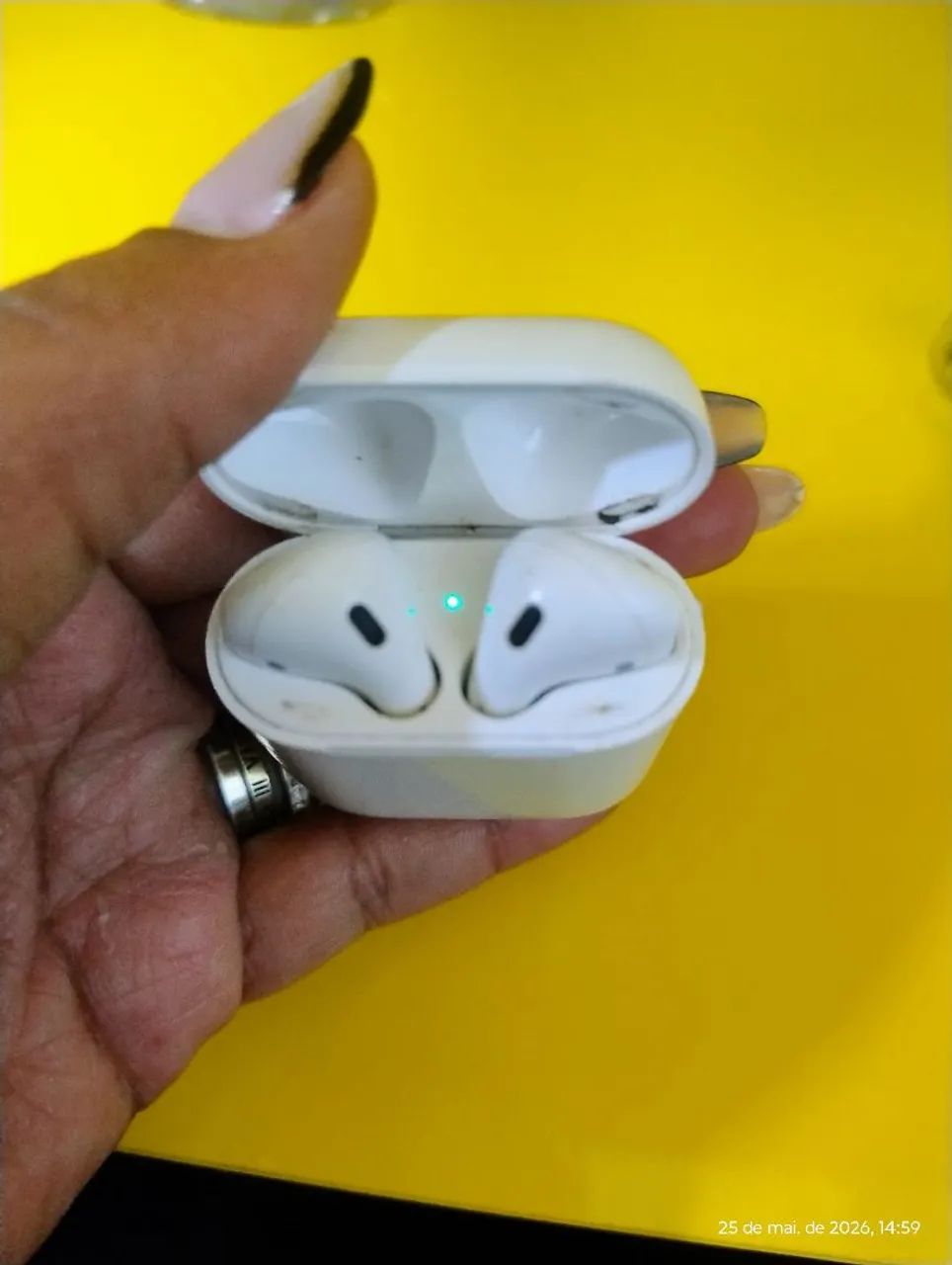 Airpods original R$500,00