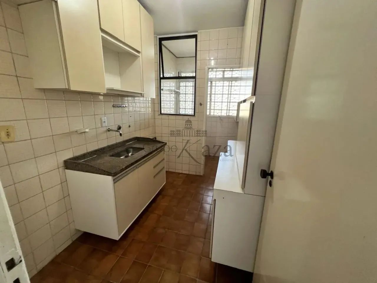 Oportunidade - Apartamento - Edifício Golden Park - Parque Residencial Aquarius - 2 Dormit