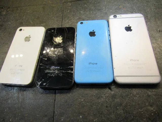 Lote Iphone antigo  - Foto 3