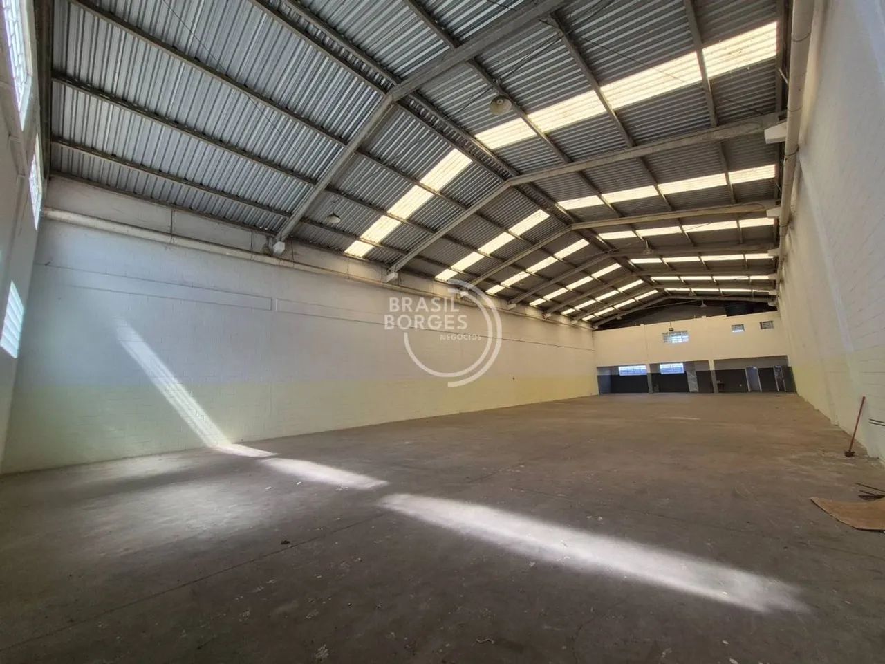 Galpão Industrial para Locação com 750 m² e Piso 4 t/m²  Sorocaba - Foto 2