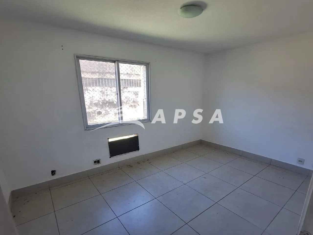 EM 45 M², CADA ESPAÇO FOI PLANEJADO PARA OFERECER CONFORTO E FUNCIONALIDADE. A SALA ILUMIN - Foto 8