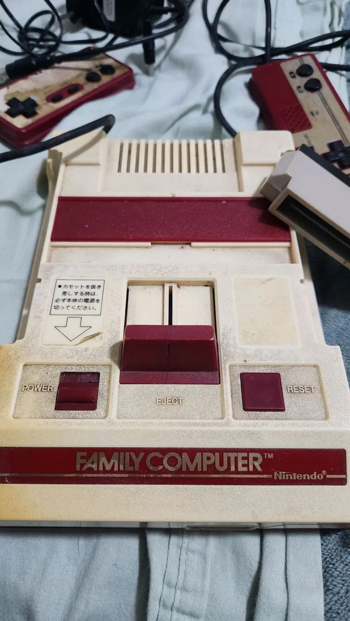 Family Computer NES 8 BIT