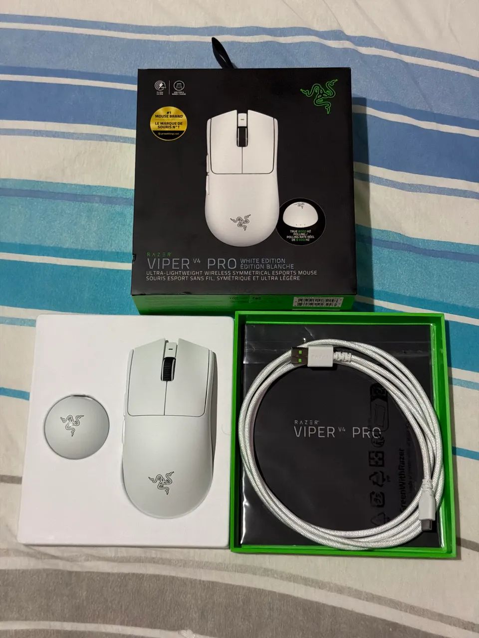 Mouse Razer Viper V4 Pro - Dongle 8K - Foto 2