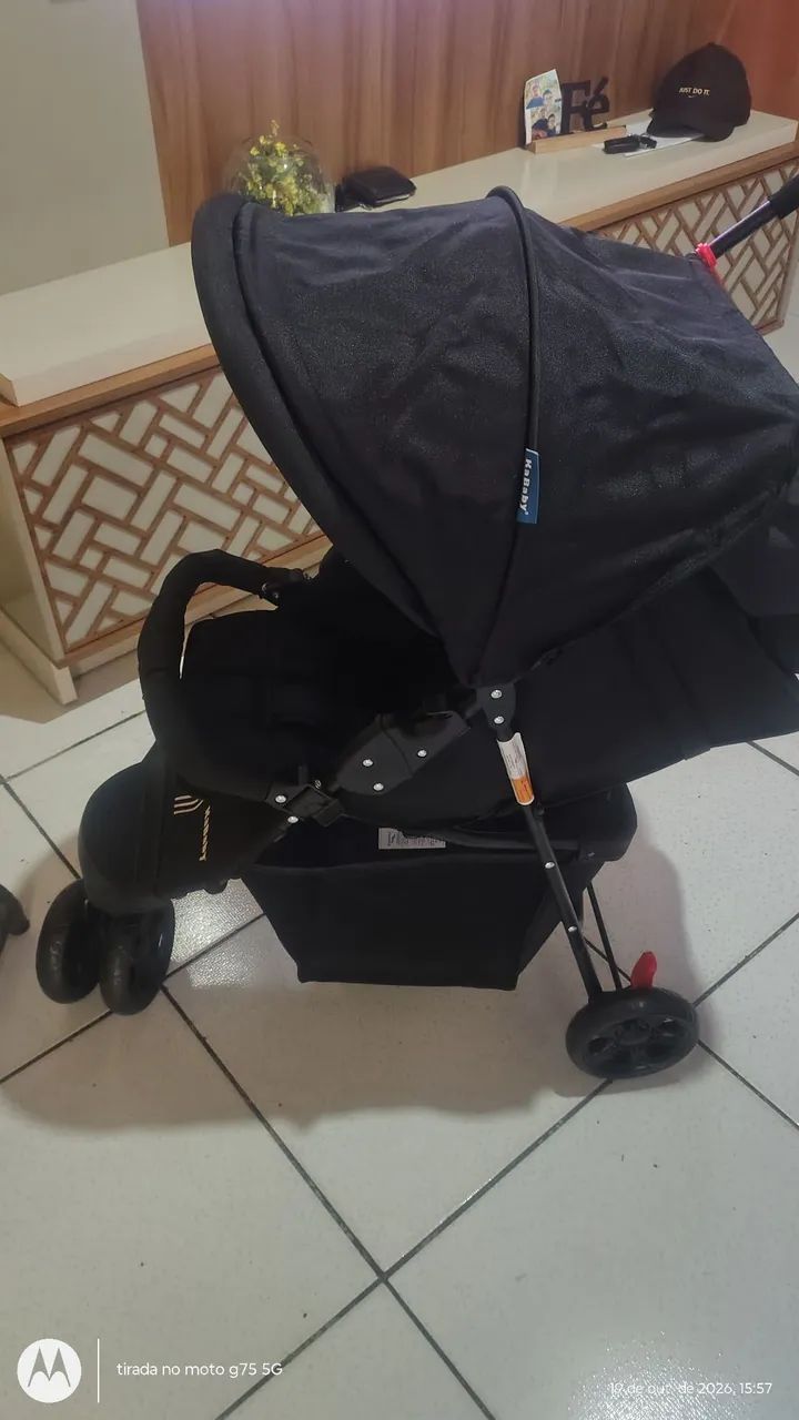 Vendo carrinho de bebe - Foto 2