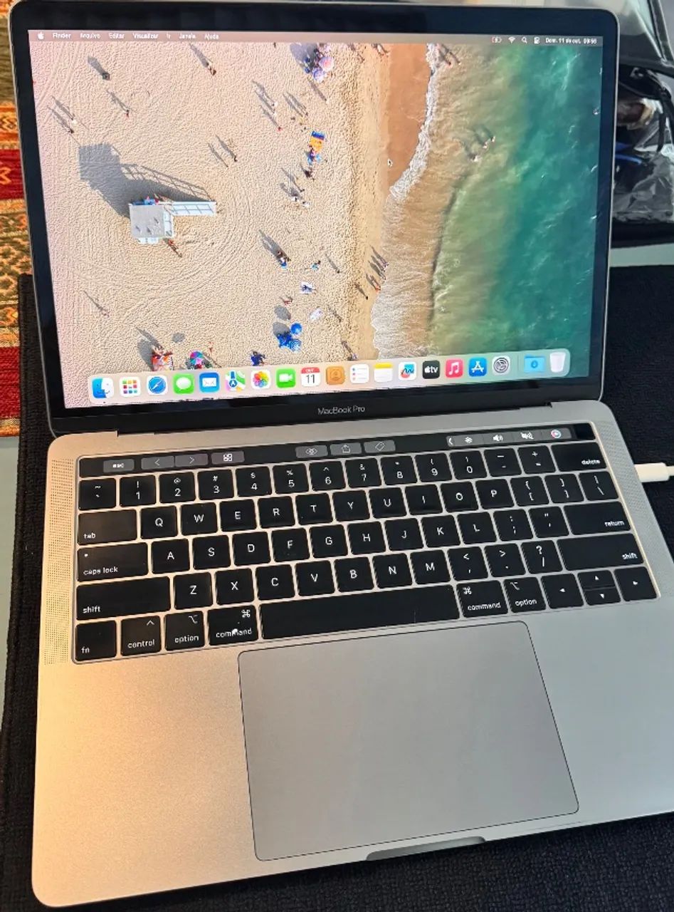 MacBook Pro 13