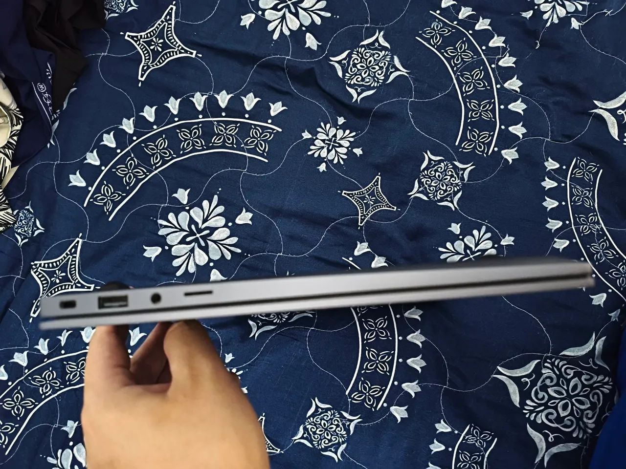 Vendo Notebook Galaxy Book 4 I5 256GB - Foto 5