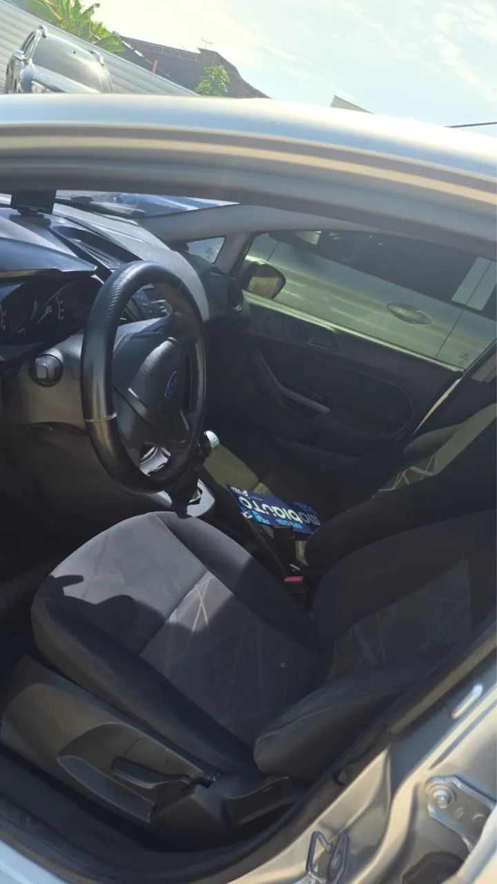 Ford Fiesta 1.5 16V Flex Mec. 5P 2014 - Foto 5