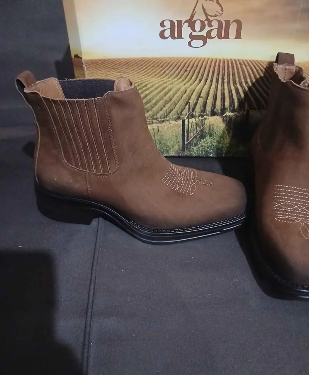 Bota tamanho 42