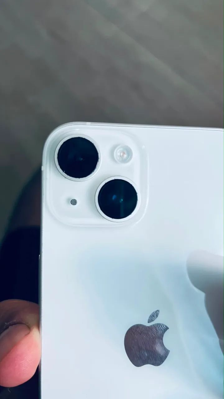 iPhone 14