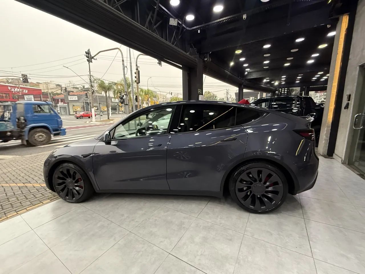 Tesla Model Y Performance, foto 8 de 20