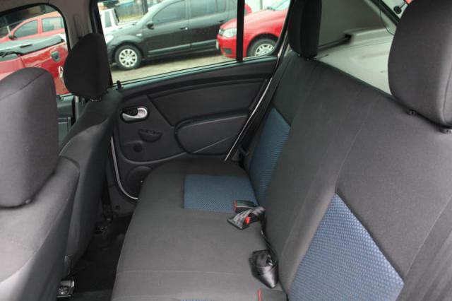 RENAULT SANDERO AUTHENTIC 1.0 16V FLEX 4P 2011 - Foto 8