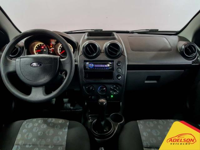 Ford Fiesta - Foto 13
