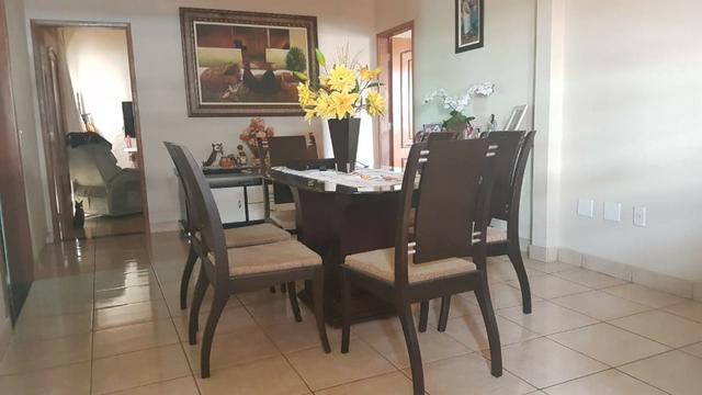 Excelente Oportunidade!! Casa com dois pavimentos - Foto 9