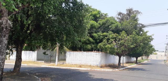 Terreno de esquina Jardim California na Rua Monterrey /Dallas