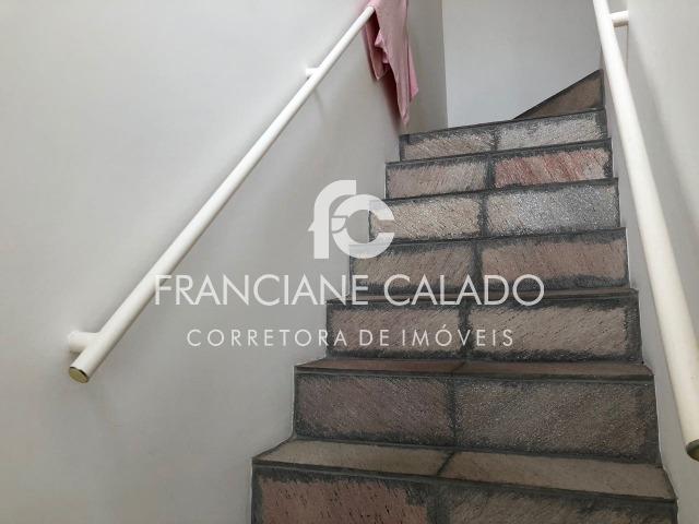 Casa, extenso espaço, dois quartos, localizada no bairro Palhinhas - Foto 5