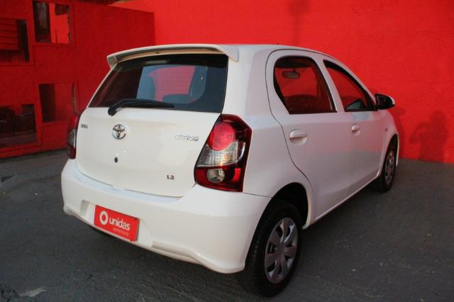Etios x 2019 - Foto 8