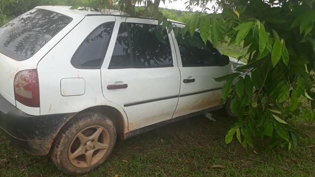 Vende-se esse carro gol ano 2004 modelo de 2005 - Foto 3