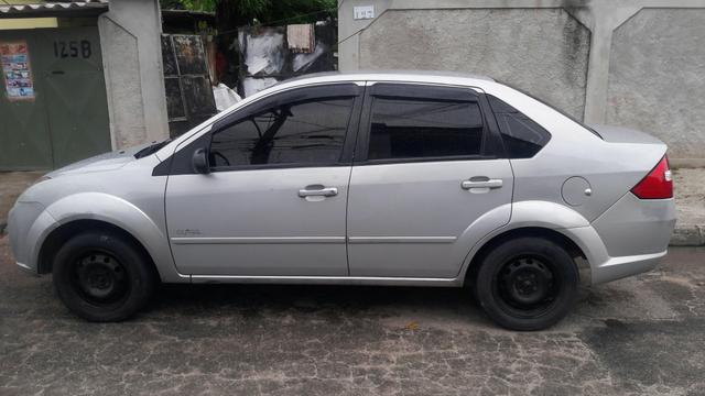 Ford fiesta 2010 - Foto 2