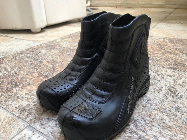 bota pantaneiro cano curto